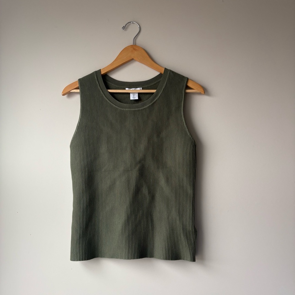 Halston Green Tanktop